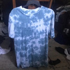 Volcom tie dye shirt